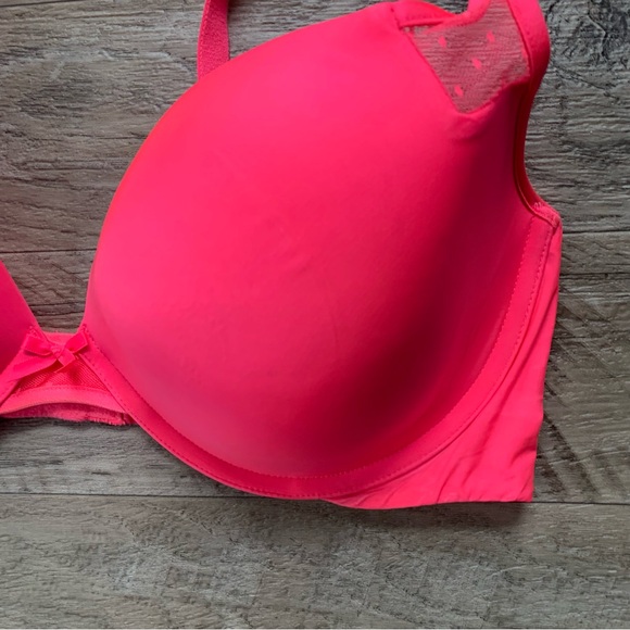 Victoria Secret Neon Push Up Bra - Picture 4 of 12